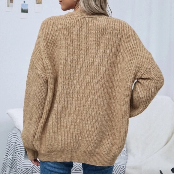 Soft knit drop shoulder oversized cardigan sweater black - Picture 6 of 16